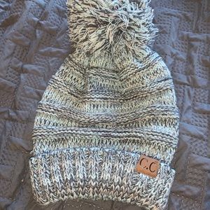 Mint CC pom beanie